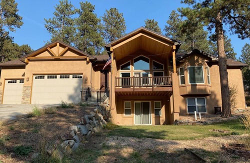 Cascade House | Perfect Pike's peak basecamp location & spacious luxury for active family/group
