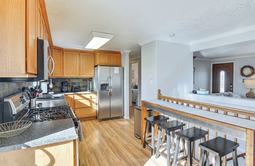 Buena Vista Cottage | Pet-friendly Buena Vista Home w/Yard & Hot Tub!