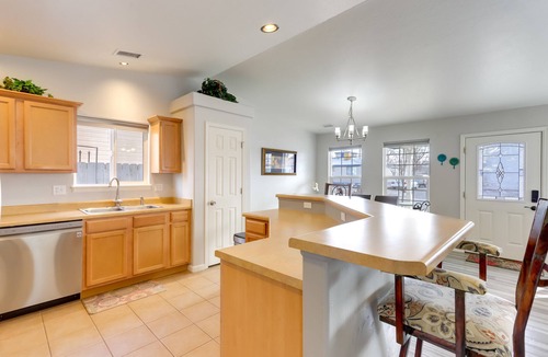 Fruita House | Pet-Friendly Fruita Home - Walk to Downtown!