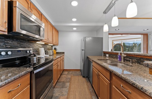 Keystone Condo | Pet Friendly Keystone Condo with Incredible Mountain Views!
