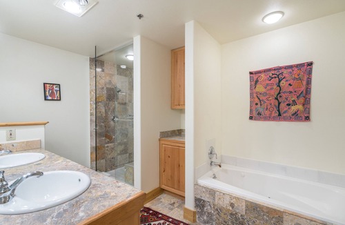 Mountain Village Hotel | Pet-Friendly Lock-Off King Hotel Room With Pool, Hot Tub Access