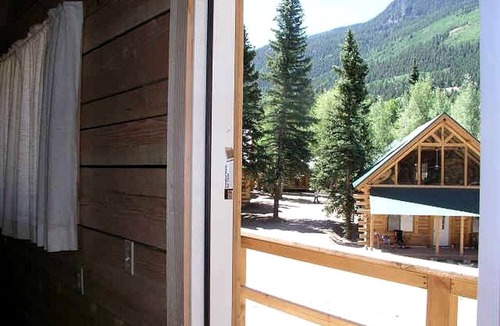Lake City Cabin | Pet-Friendly Log Cabin Rental near San Juan National Forest in Lake City, Colorado