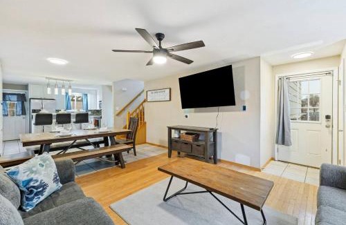 West Colorado Springs Villa | Pet Friendly near Garden of the Gods AF Academy