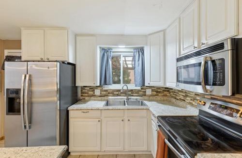 West Colorado Springs Villa | Pet Friendly near Garden of the Gods AF Academy