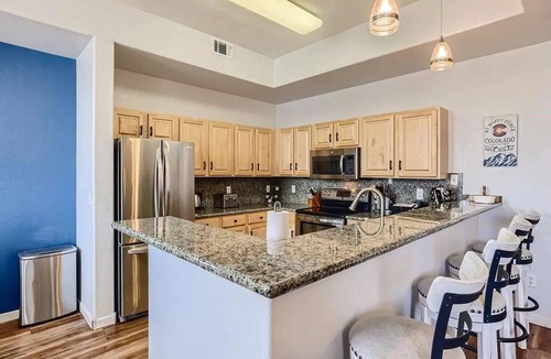 Silverthorne House | Pet Friendly, Spacious Home, Incredible Views, Private Hot tub 152