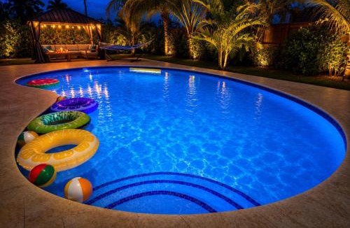 Central Corals Villa | Piña Colada