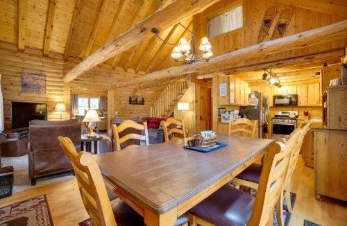 Carriage Hills House | Picturesque Log Cabin in Estes Park: 9 Mi. to RMNP