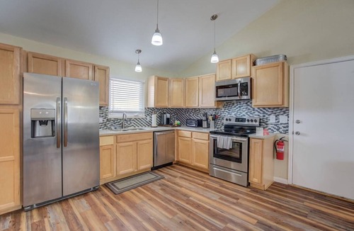 Northeast Colorado Springs Condo | Pikes Peak Views Usaf Academy Dog-friendly