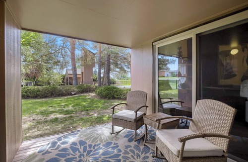 Loveland Condo | Pine golf Retreat! Cozy condo close to golf, lakes, Rocky Mtn NP & game room