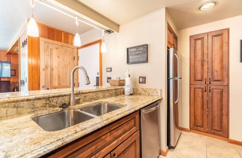 Keystone Condo | Pines #2059