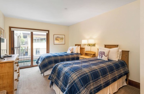 Vail Condo | Plaza Lodge | 4 - 3 Bedroom Gold