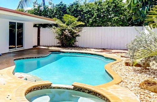 Imperial Point Villa | Pool, Beach and Space for Fun