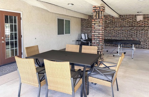 Bullhead City House | Pool Home w/Spa, Blackstone, Ping Pong & Dog Friendly!