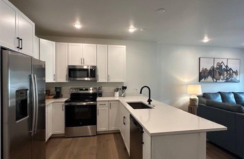 Lakeside Village Apartment | Premier 1BR + Den w/Pool & Hot Tub Access