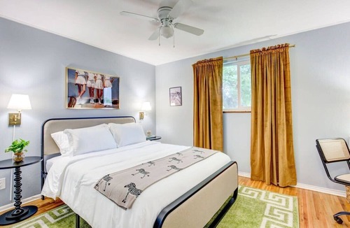 Allendale Area House | Pretty in Pink Checkers Paradise