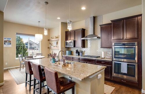 Windsor House | Prime Location | EV Outlet | Pets Ok - Sleeps 14