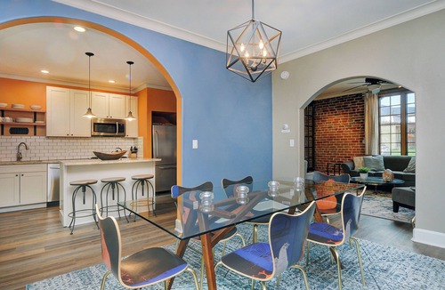 Salida House | Prime Location Fire Pit Private, Landscaped Backyard