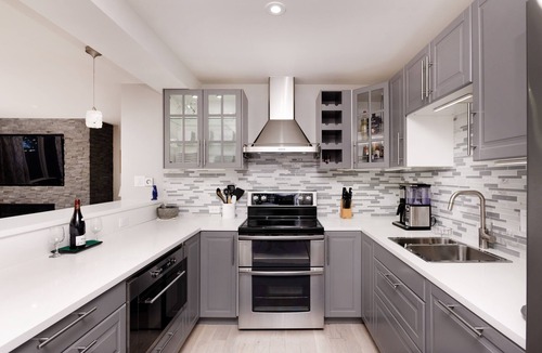 Aspen Condo | Prime location, walk to everything in Aspen! 2 blocks to Gondola