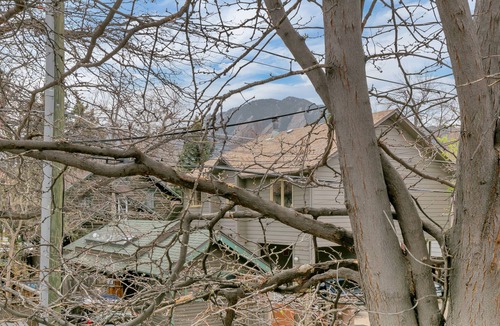 Boulder Condo | Prime location - walk to CU campus and Pearl street downtown area