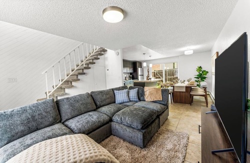 Arvada Villa | Prime Location ~ Walking Distance to Old Town Arvada - 2 bedrooms/3 beds/1 bath