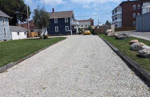 Sandusky House | Prime location within walking distance of downtown Sandusky