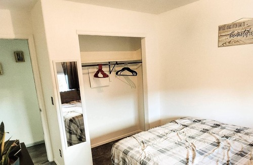 Clifton Bed & Breakfast | Private Bedroom In Home With All The Amenities