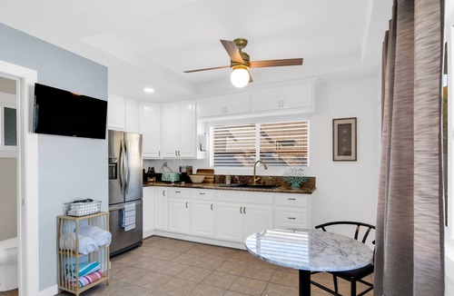 Westminster Apartment | Private Guest House w POOL & HOT TUB - 1 Bd 1 Ba