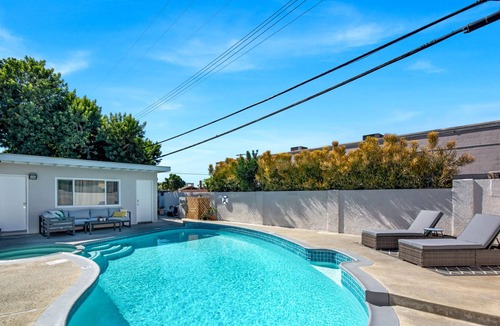 Westminster Apartment | Private Guest House w POOL & HOT TUB - 1 Bd 1 Ba