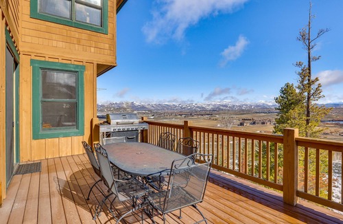 Innsbruck Val Moritz House | Private Hot Tub: Scenic Granby Vacation Rental!