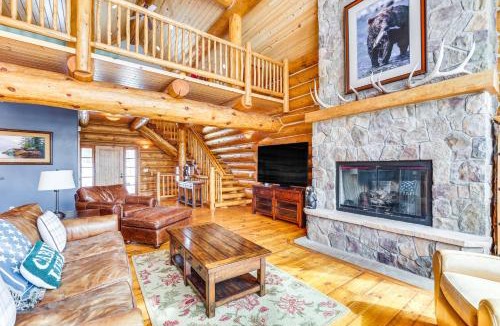 The Reserve House | Private Hot Tub: Spacious Summit County Ski House
