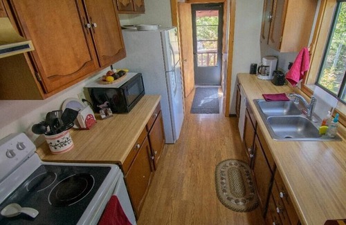San Juan River Village House | Private Mountain Retreat with Views, Fireplace, Pet-Friendly and Family Ready