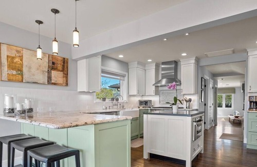 Hope House | Private Ocean View Foothill Estate-Close to Town!