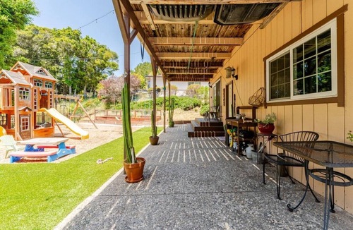 Aptos House | Private Room in the Redwoods/Close to Beach