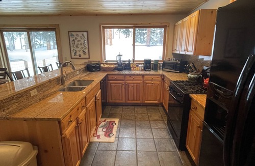 Breckenridge House | Private Ski Lodge 10min to Slopes/Downtown Breck—6BR/5B