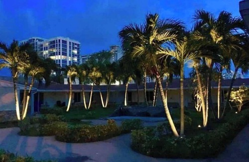 Santa Barbara Estates Apartment | Private Suite # 14, five minutes walk to beach.