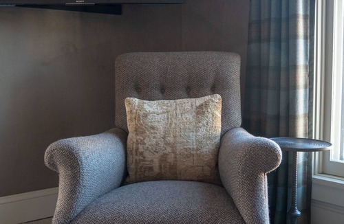 Crested Butte Hotel | Public House Lofts