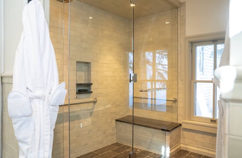 Crested Butte Hotel | Public House Lofts
