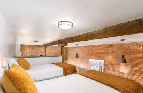 Pueblo Apartment | Pueblo’s Lofty Retreat
