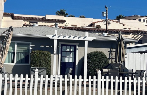 San Clemente Cottage | Quaint coastal cottage with large front patio in North Beach
