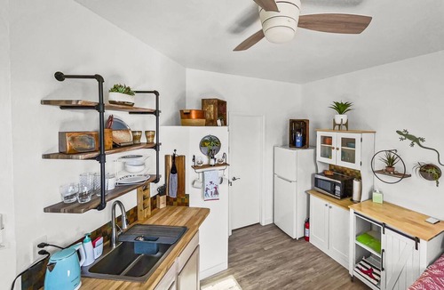 Grand Junction Apartment | Quaint Retreat Pets Garage Redlands