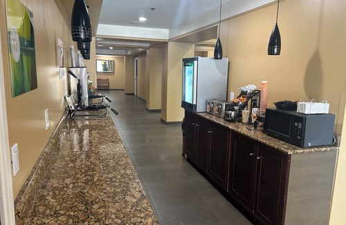 Greeley Hotel | Quality Inn and Conference Center Greeley Downtown
