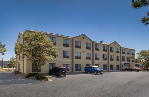 Brighton Hotel | Quality Inn Denver Northeast Brighton
