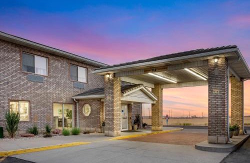 Fillmore Hotel | Quality Inn & Suites Fillmore I-15