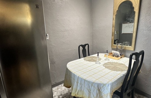 Downtown Apartment | Quiet warm apartment above spa