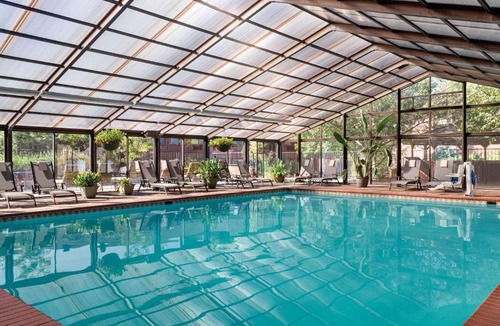 Southeast Colorado Springs Hotel | Radisson Hotel Colorado Springs Airport