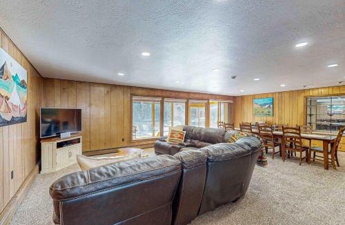 South Fork House | Rainbow Riverhouse