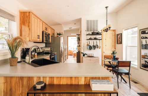 Ralston Valley Apartment | Ralston Creek Cottage | Serene Park Views
