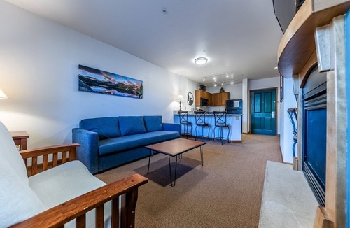 Winter Park Condo | Recently remodeled Ski in/Ski out condo right by New Gondola. Hot Tub access