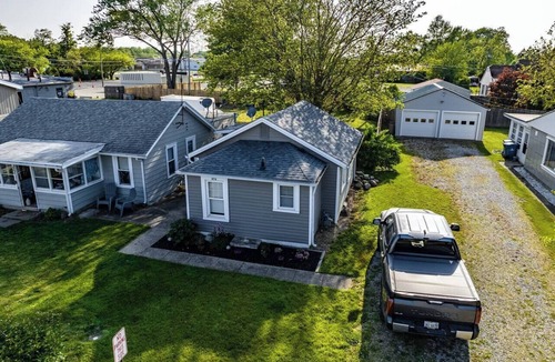 Vermilion House | Recharge & Reconnect | Vermilion cottage, beach 5 min, Cedar Point 30 min