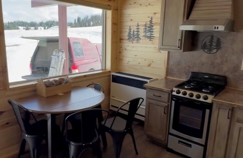 Antonito Cabin | Red Iron Cabin-Near Chama & Cumbres Pass